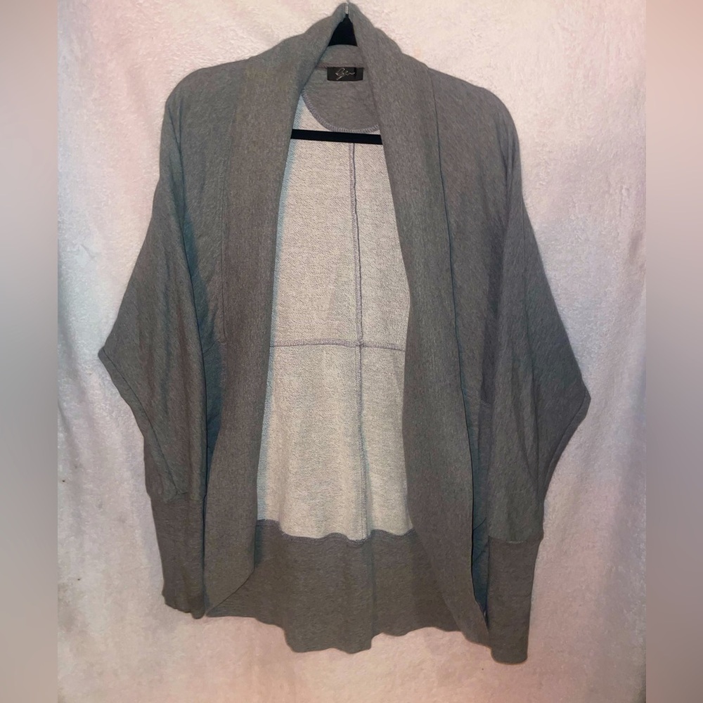 Woman’s XL Grey Cardigan
